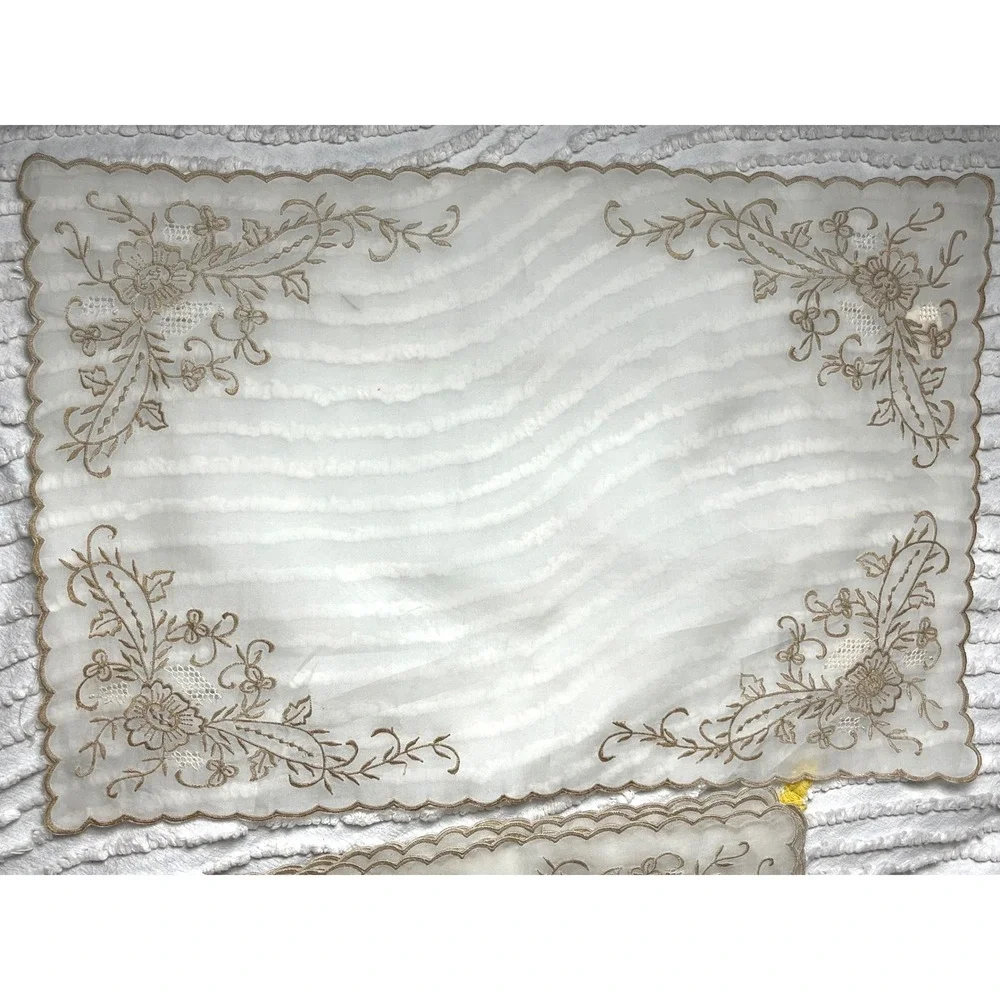 Vtg‎ Tesoro's Manila Hand Embroidered Placemats Set of 8 Cutwork Linen Scalloped
